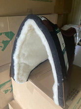 Load image into Gallery viewer, Black Gold Performance Round with Merino Wool Fleece Underneath