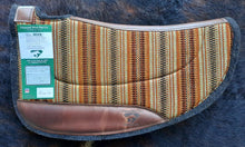 Load image into Gallery viewer, Round (Barrel) Contoured Ranch Pad